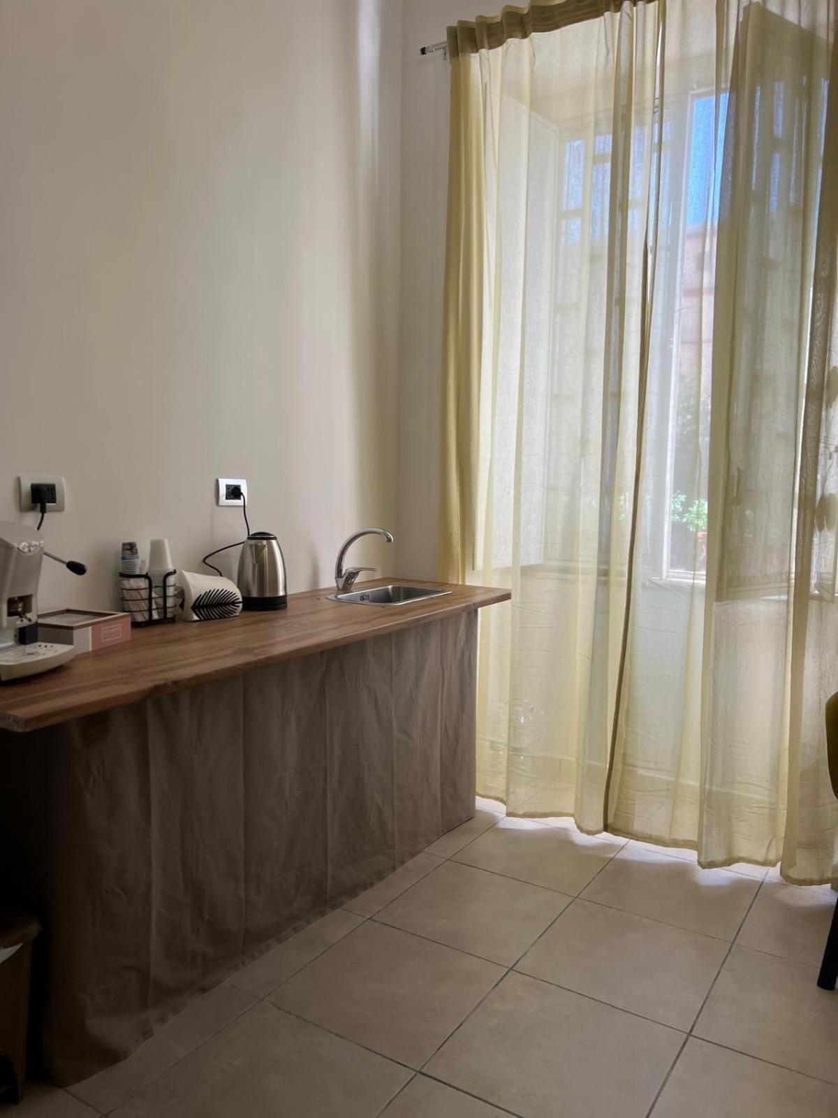 Suite Conte Poderico Naples Luaran gambar