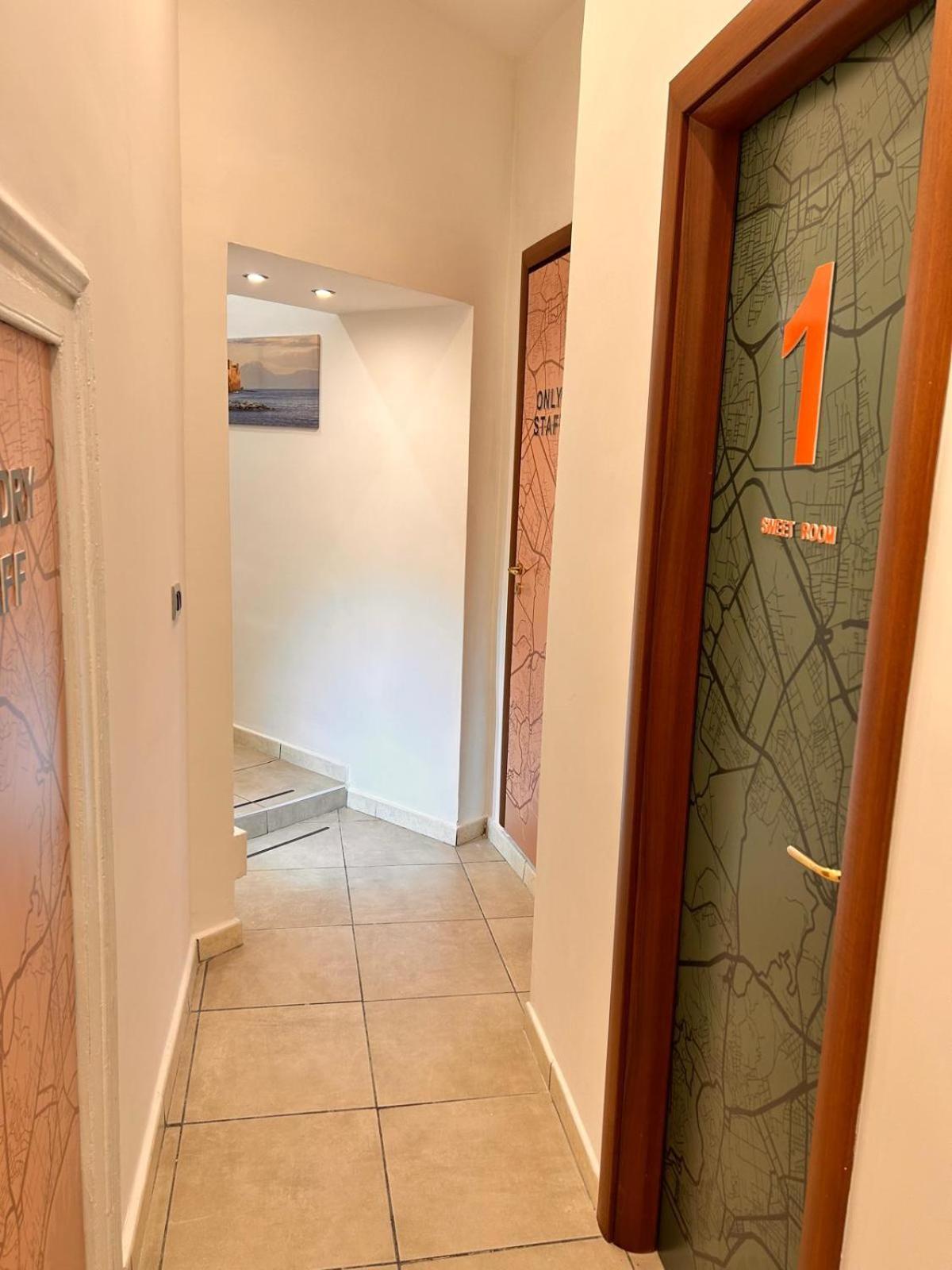 Suite Conte Poderico Naples Luaran gambar